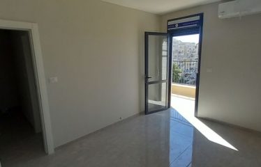 New apartment in Kiryat Belz, Jerusalem, from Tishrei