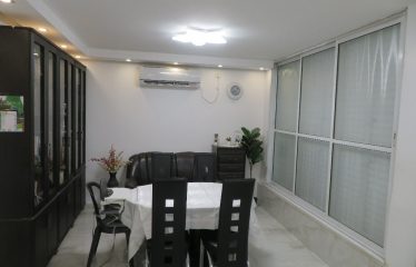 BneiBrak:A nice apartment for the month of Nissan, clean for Passover